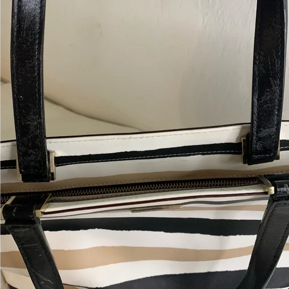 Kate Spade Jules Grant Street Tote Grainy Vinyl Striped PreOwned Slight Wear - Picture 7 of 14